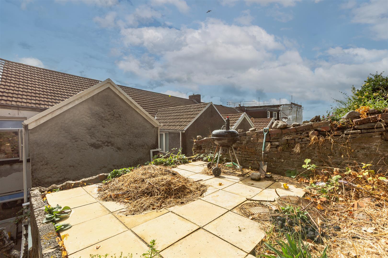 Kinley Street, St. Thomas, Swansea, SA1 8HE